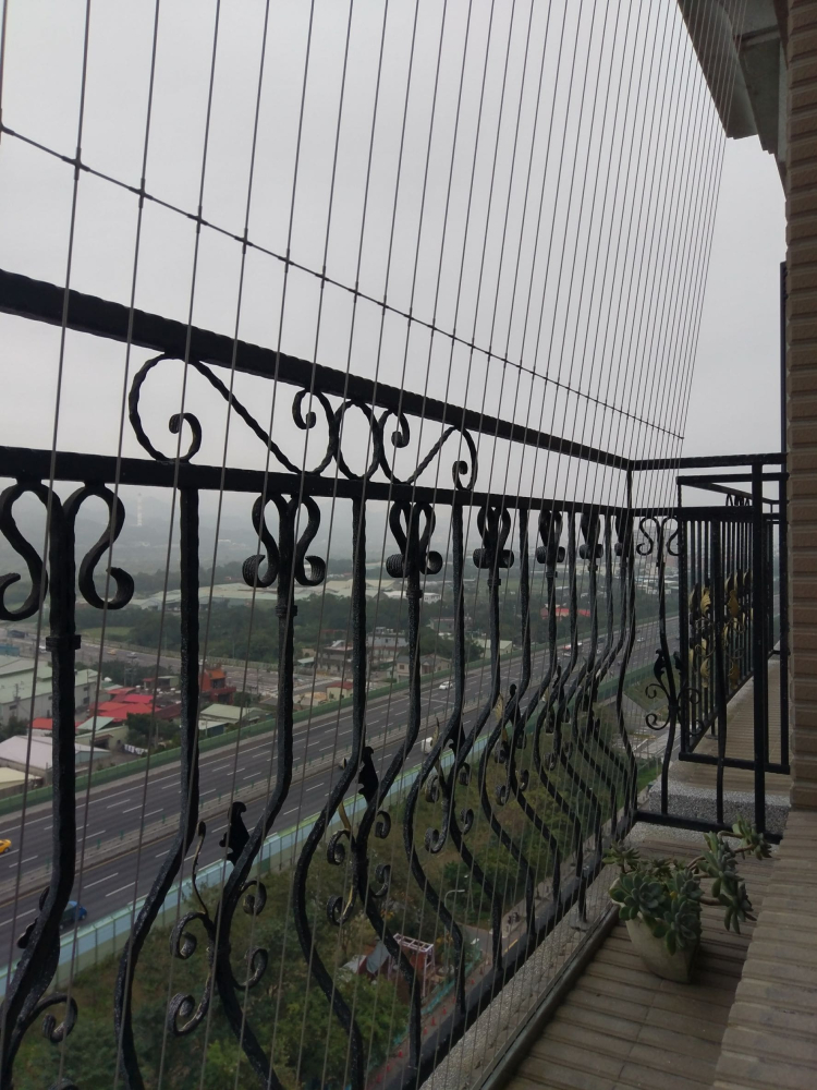 新北市 三峽區 學府路  爵仕悅  羅小姐