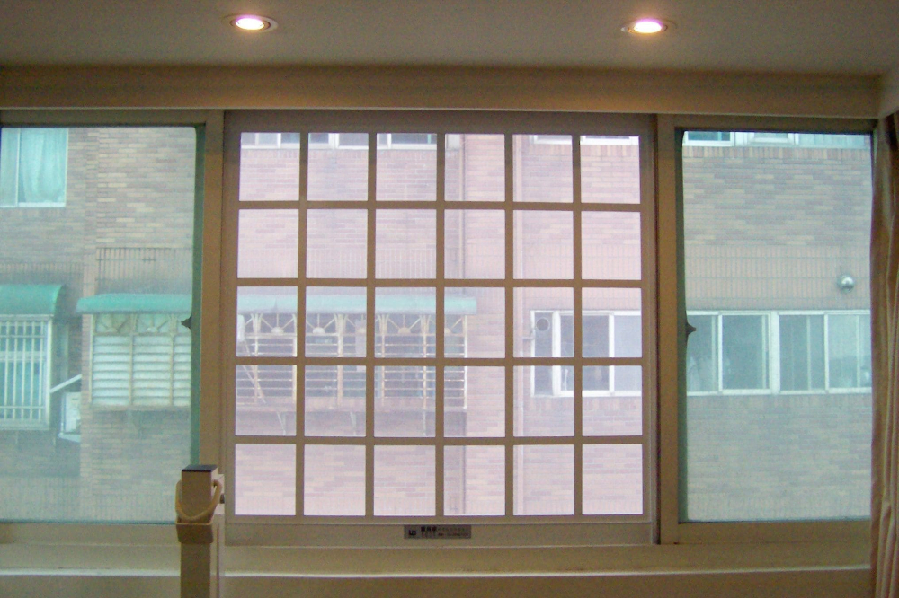 新北市 新店區 安和路_祝你幸福  廖小姐