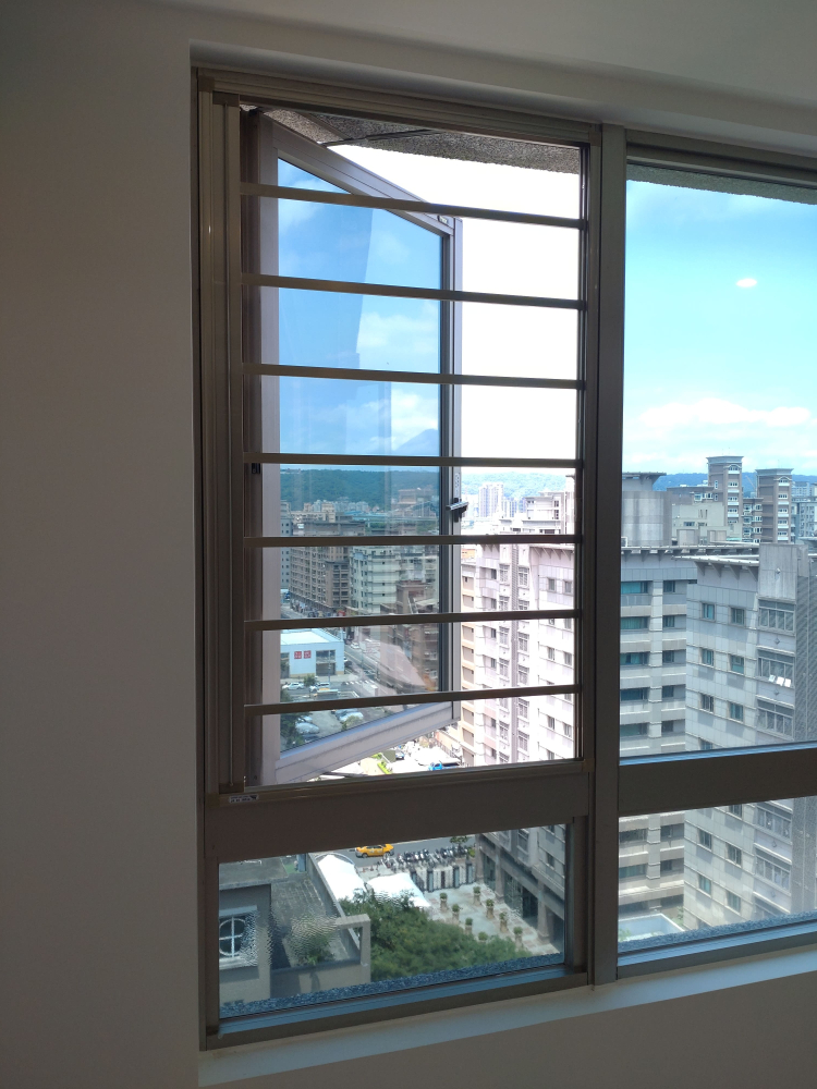 新北市 蘆洲區 光明路_世紀凱旋  蘇小姐