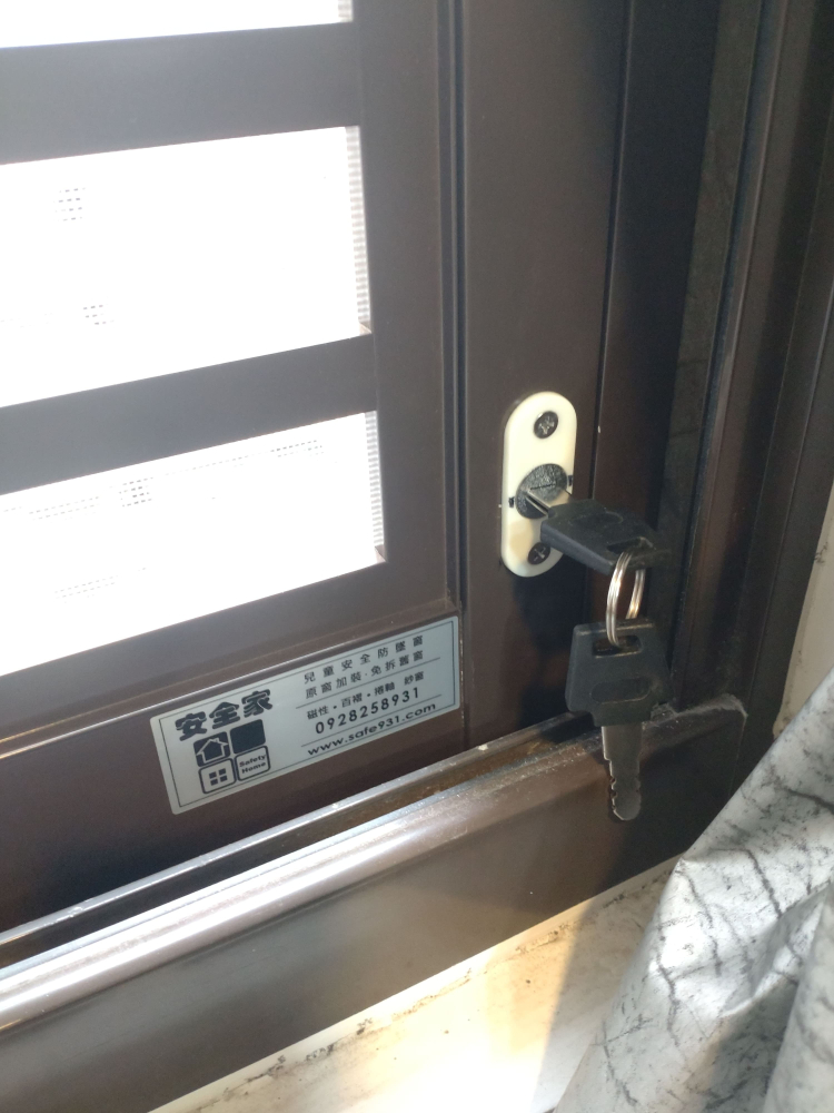 桃園市 中壢區 中園路_美麗歐洲  洪小姐